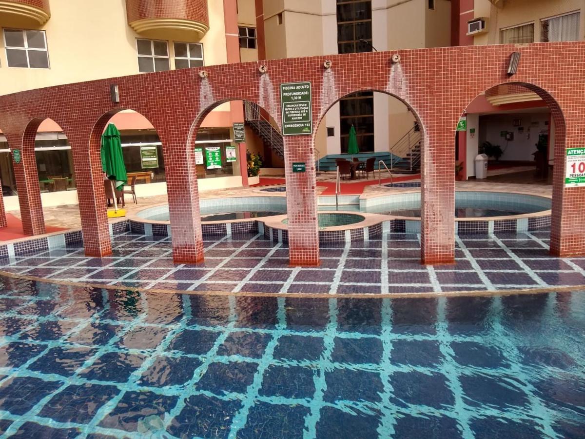 Apartamentos Com Piscinas Em Caldas Novas Luaran gambar